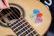 Load image into Gallery viewer, acoustic.life Inspiration Guitar Picks - Set of 12